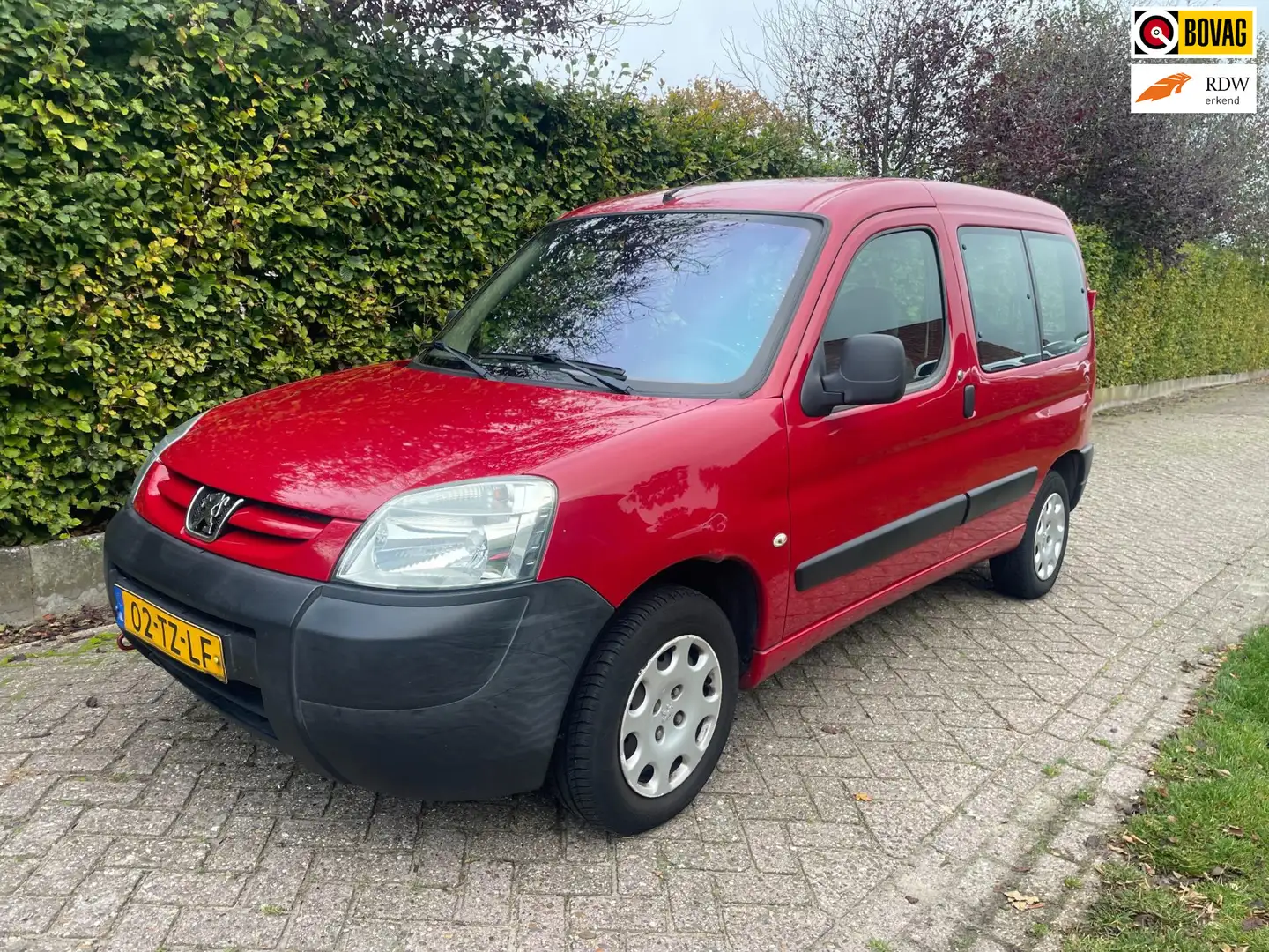 Peugeot Partner MPV 1.6 HDi XR Rood - 1