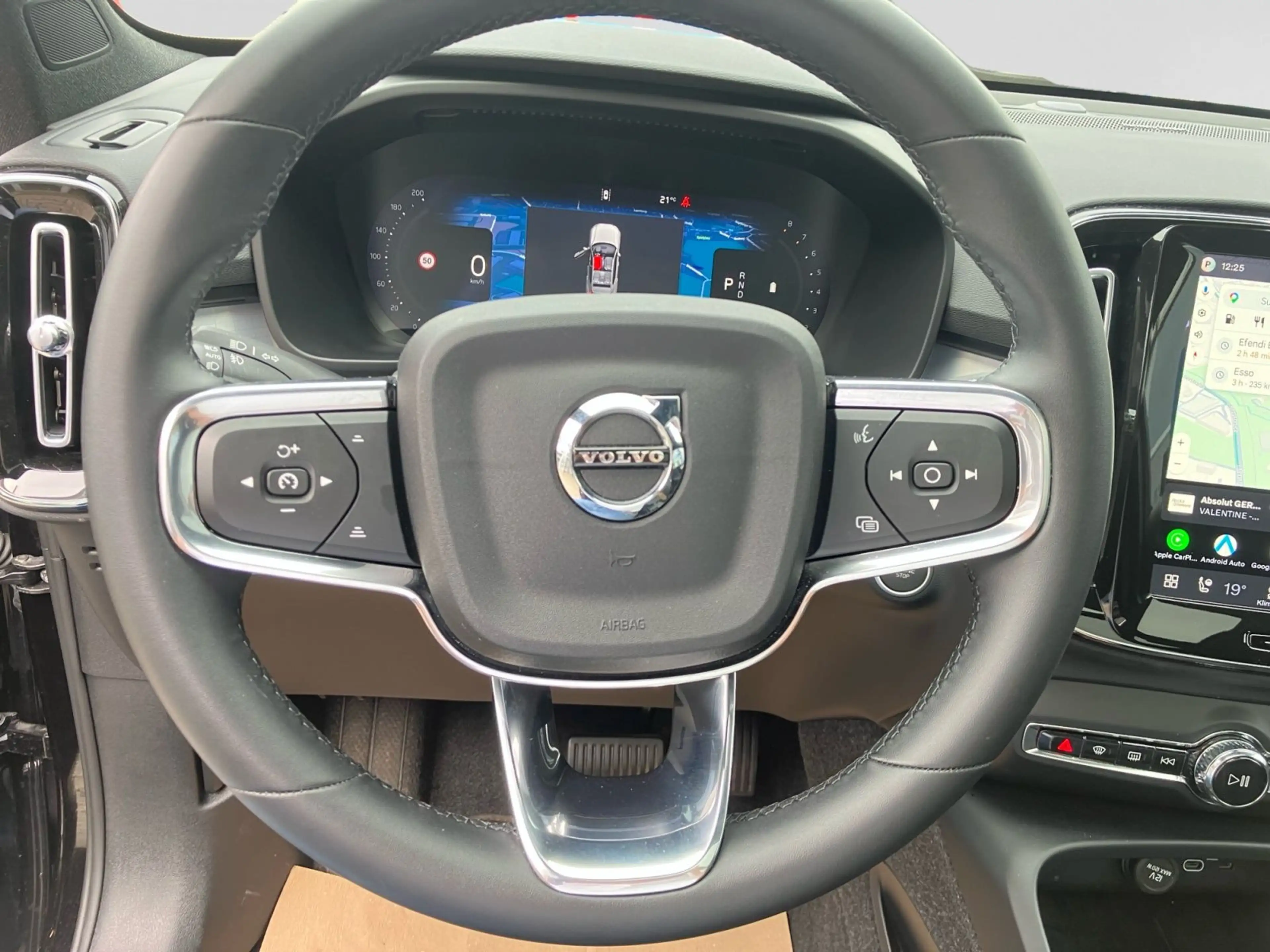 Volvo XC40 Volvo XC 40 Plus Dark , B3 Mild-Hybrid, Ben — photo 14