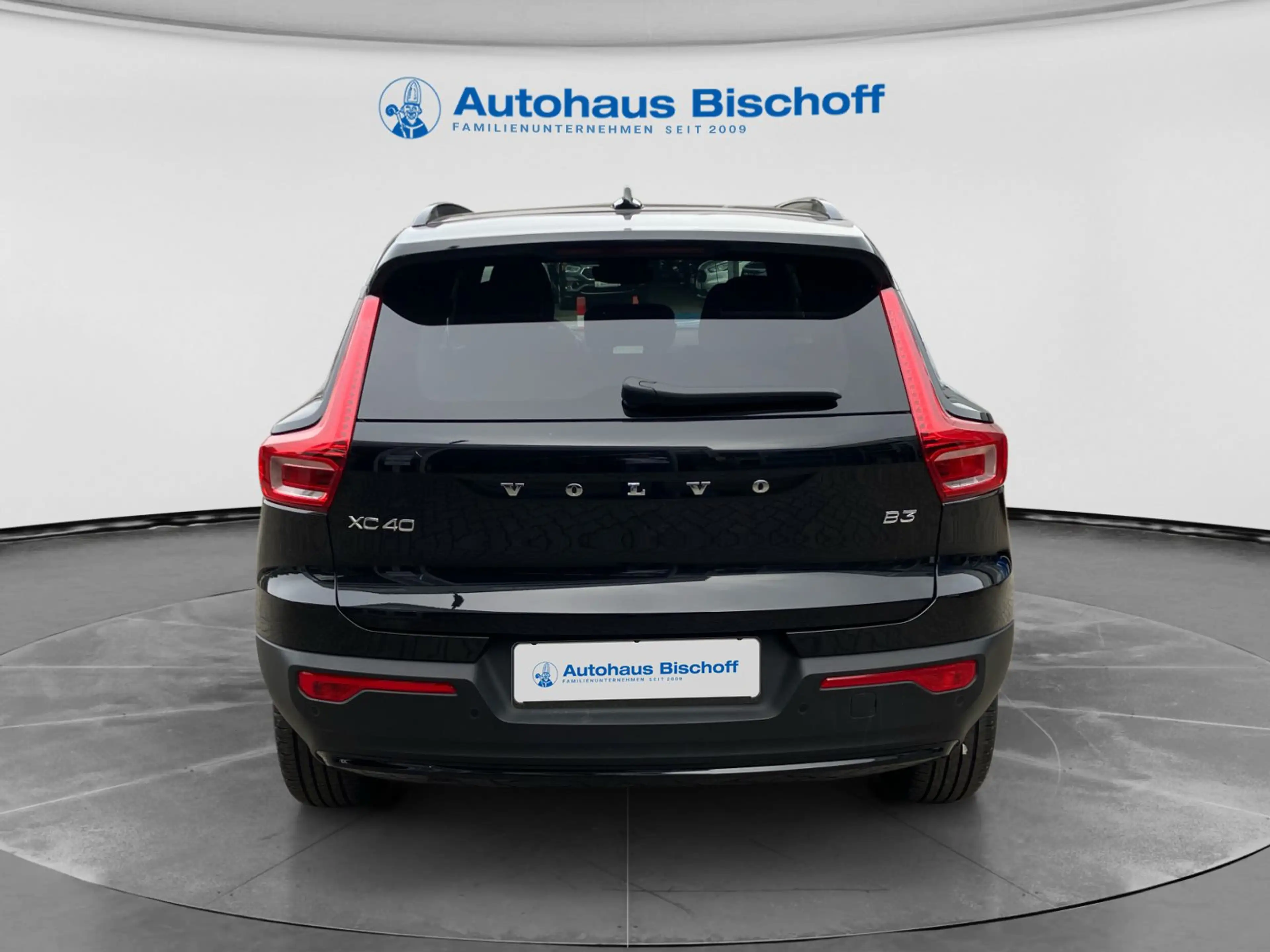 Volvo XC40 Volvo XC 40 Plus Dark , B3 Mild-Hybrid, Ben — photo 7