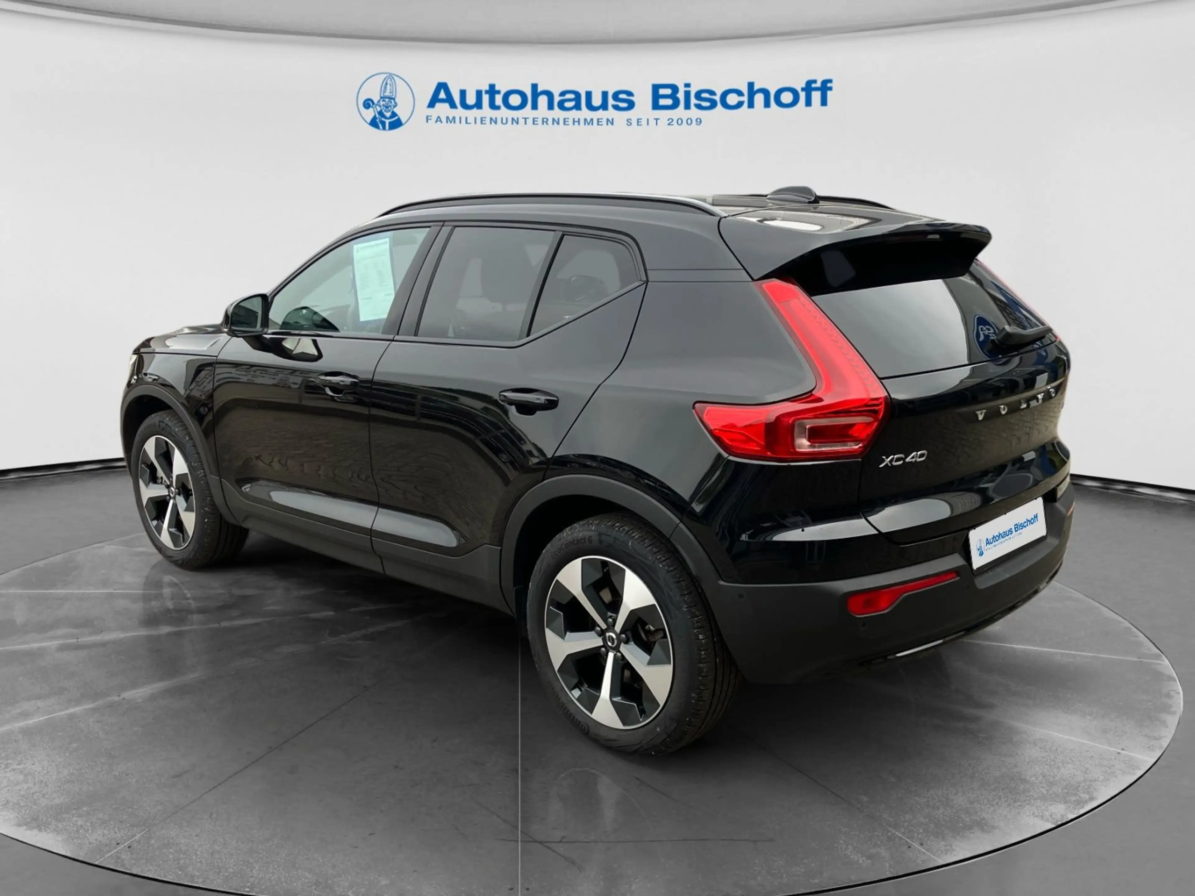 Volvo XC40 Volvo XC 40 Plus Dark , B3 Mild-Hybrid, Ben — photo 8