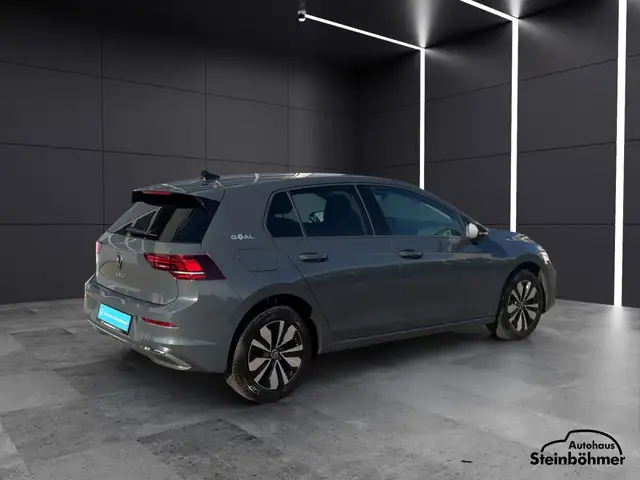 Volkswagen Golf view 7