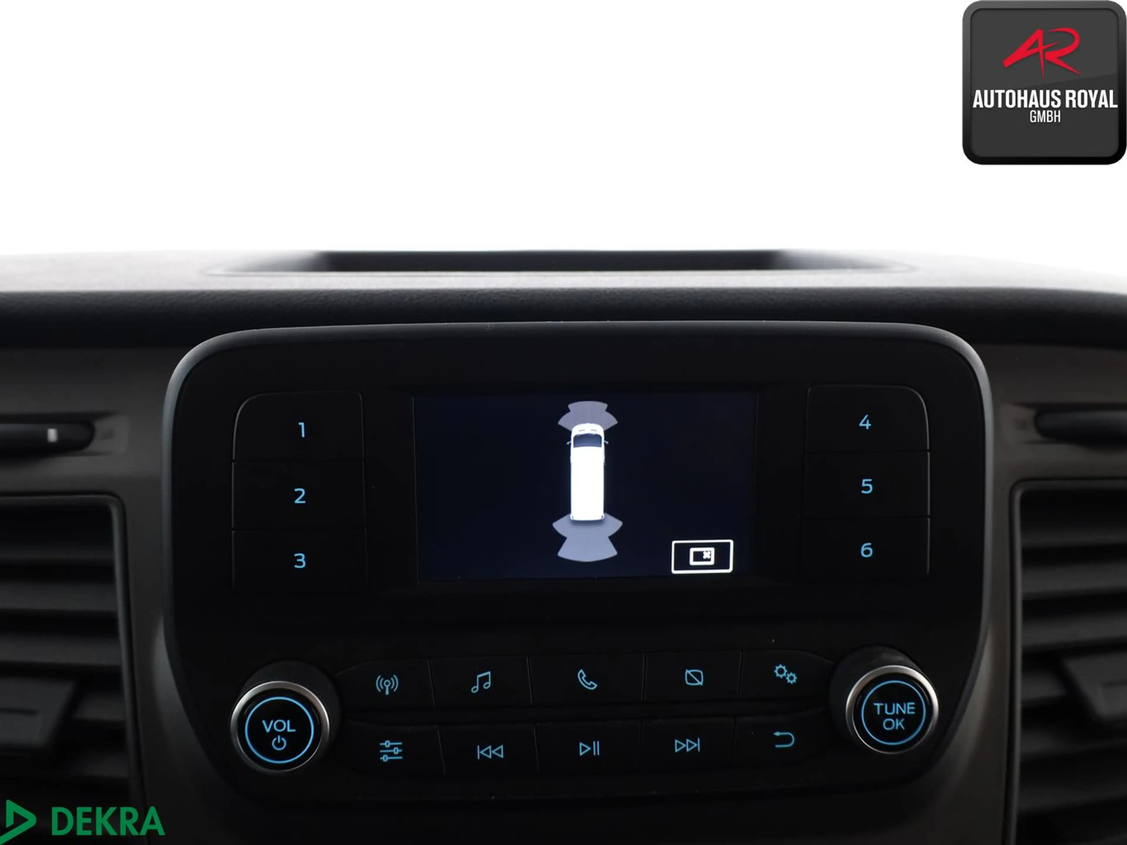 Ford Transit 2.0 TDCi L2H2 9 SITZE,1.HAND,KLIMA,PDC — photo 12