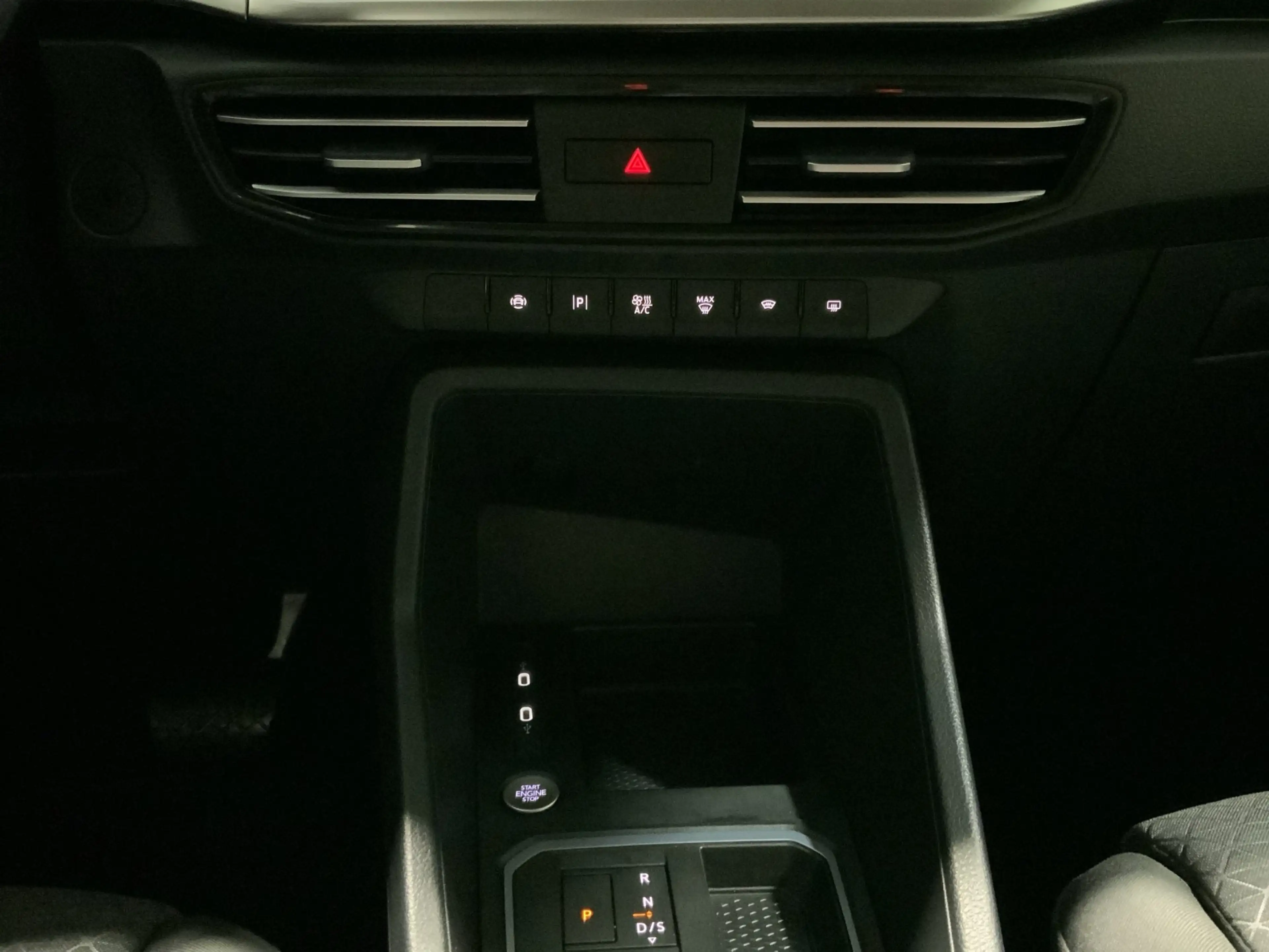 Ford Grand Tourneo Connect Titanium Aut.*AHK*ACC*KAM*NAVI*SHZ — photo 14