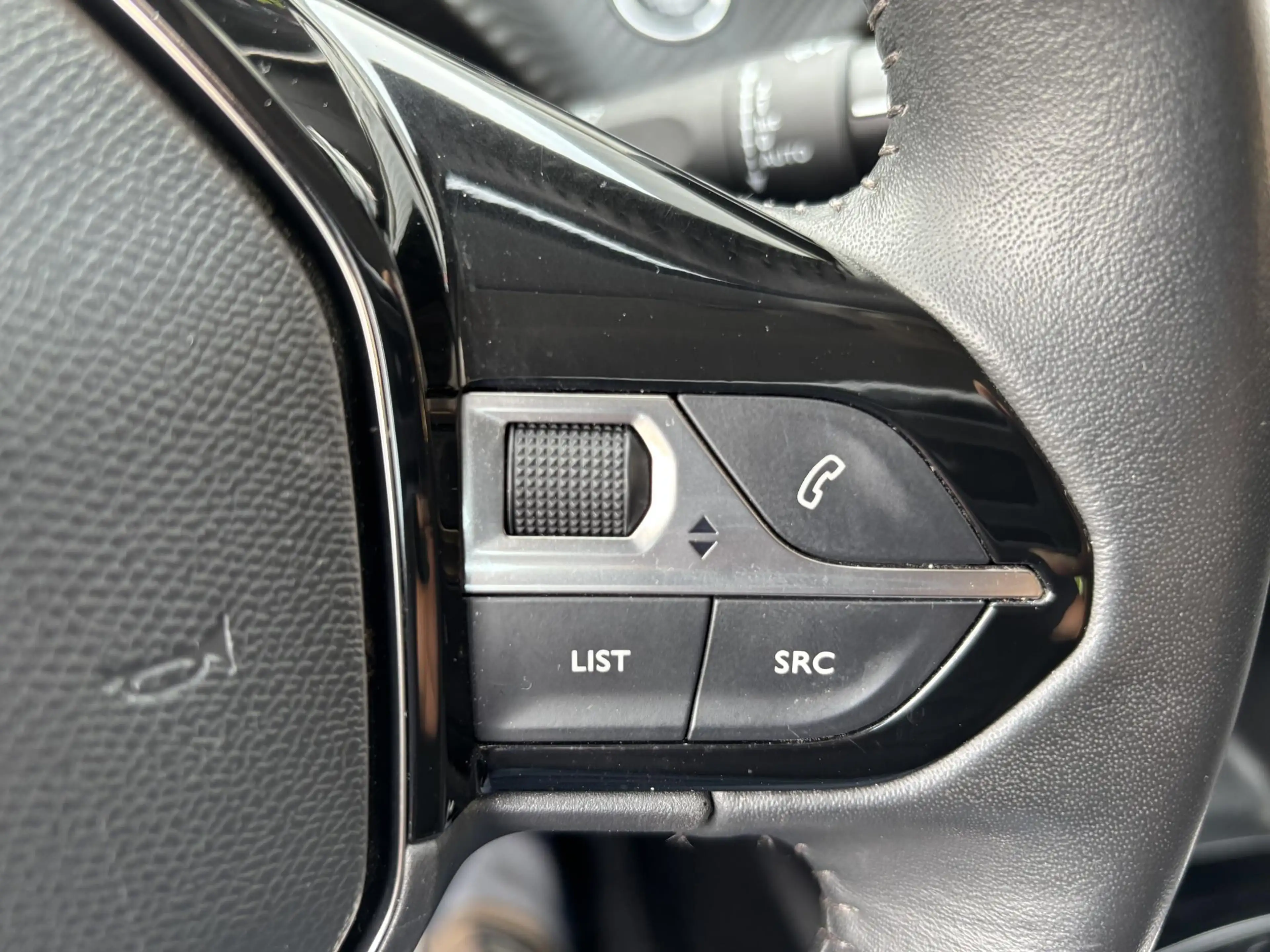 Peugeot e-208 EV Active Pack 50 kWh | 3-fase! | Rijklaar gelever — photo 14