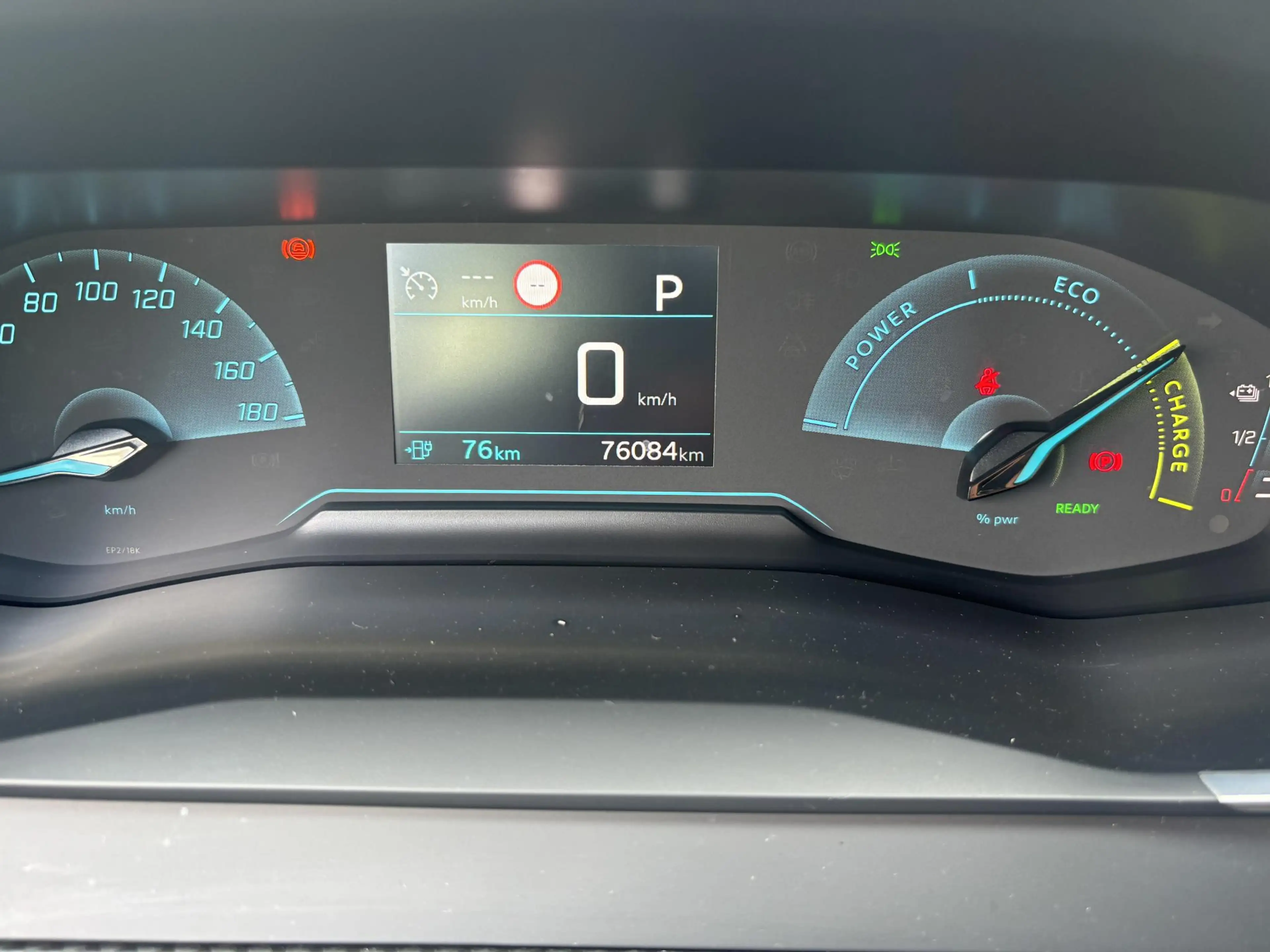 Peugeot e-208 EV Active Pack 50 kWh | 3-fase! | Rijklaar gelever — photo 17