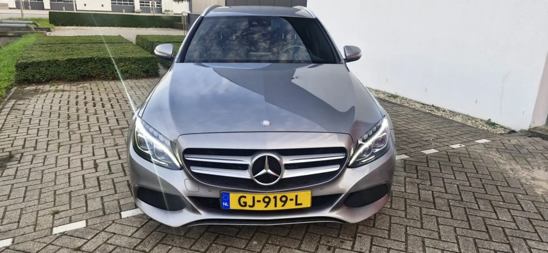 Mercedes-Benz C 350 Estate e Lease Edition Grijs - 2