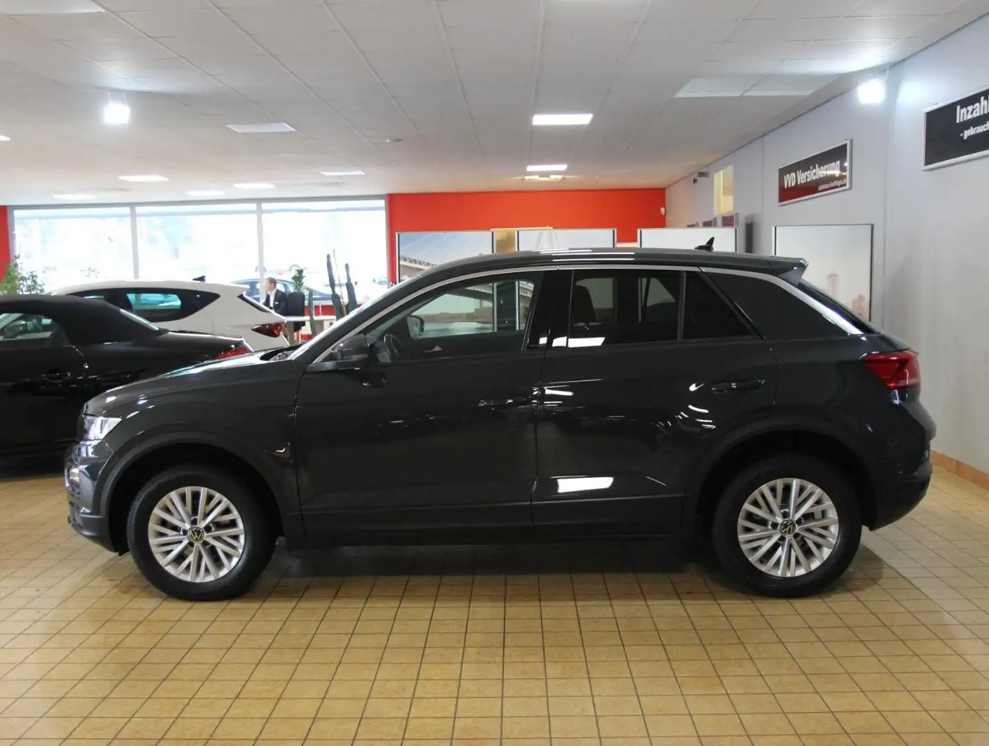 Volkswagen T-Roc T-ROC 1.6 TDI,6-Gang,Parkhilfe,Climatr,Navi,Sitz Gris - 2