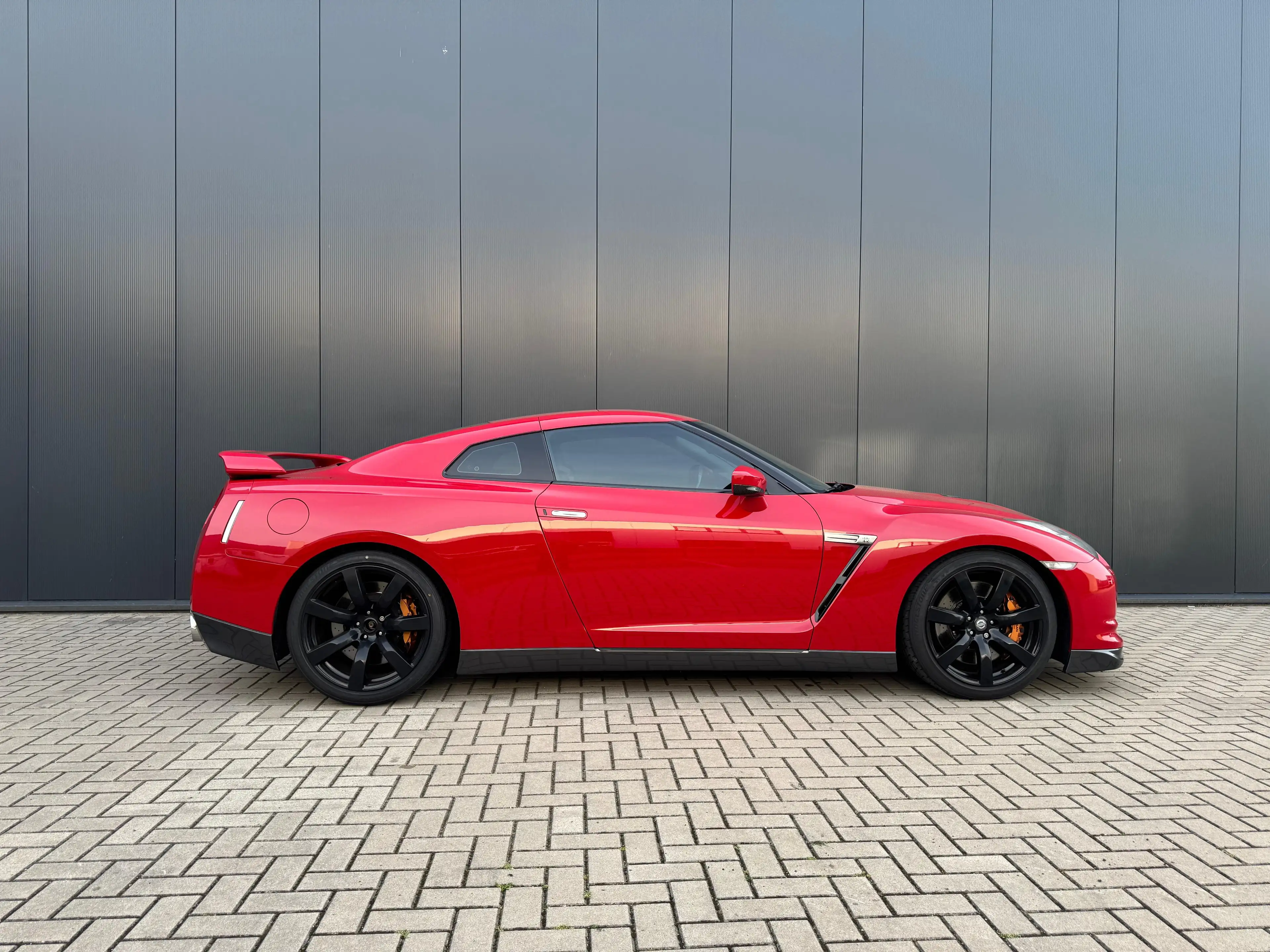 Nissan GT-R R35 Black Edition 3.8L V6 Bose Navi Bluetooth — photo 9