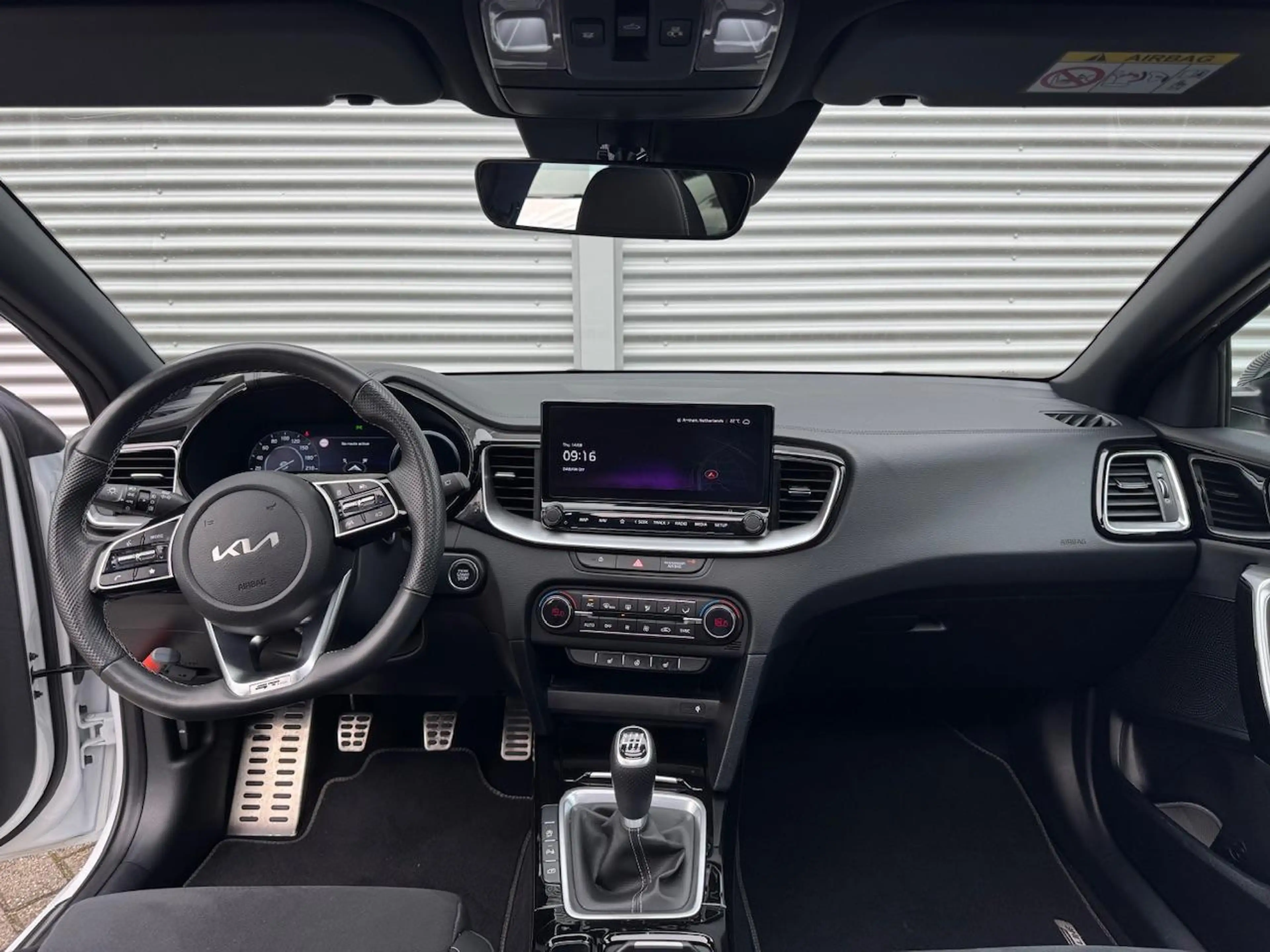 Kia Ceed SW / cee'd SW Sportswagon 1.5 T-GDi 140pk GT-Line | Schuif/Kante — photo 13