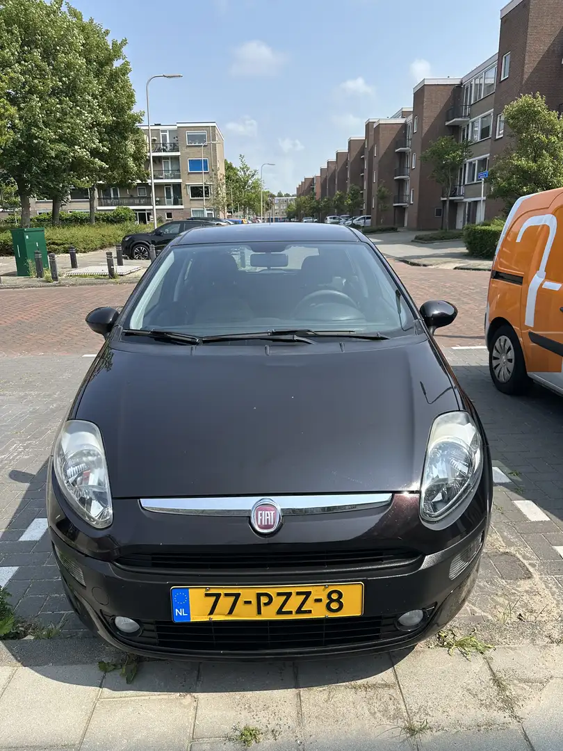 Fiat Punto 1.4 Dynamic Zwart - 1