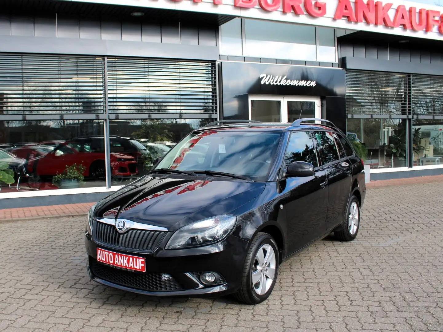Skoda Fabia Combi 1.2l Ambition SHZ KLIMA TEMPOMAT Schwarz - 2