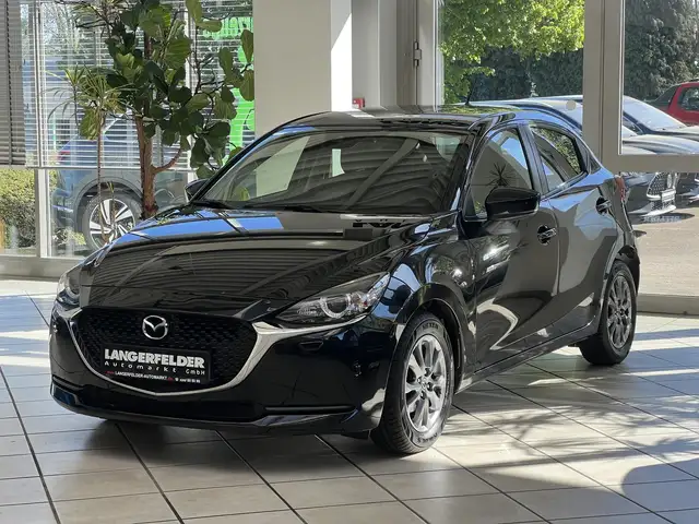Mazda 2 view 8
