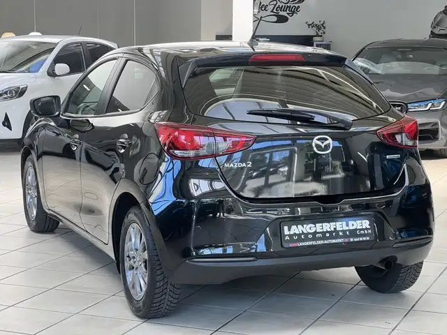 Mazda 2 view 6