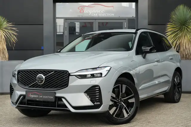Volvo XC60 2.0 T6 Plug-in hybrid AWD Plus Dark FACELIFT Long