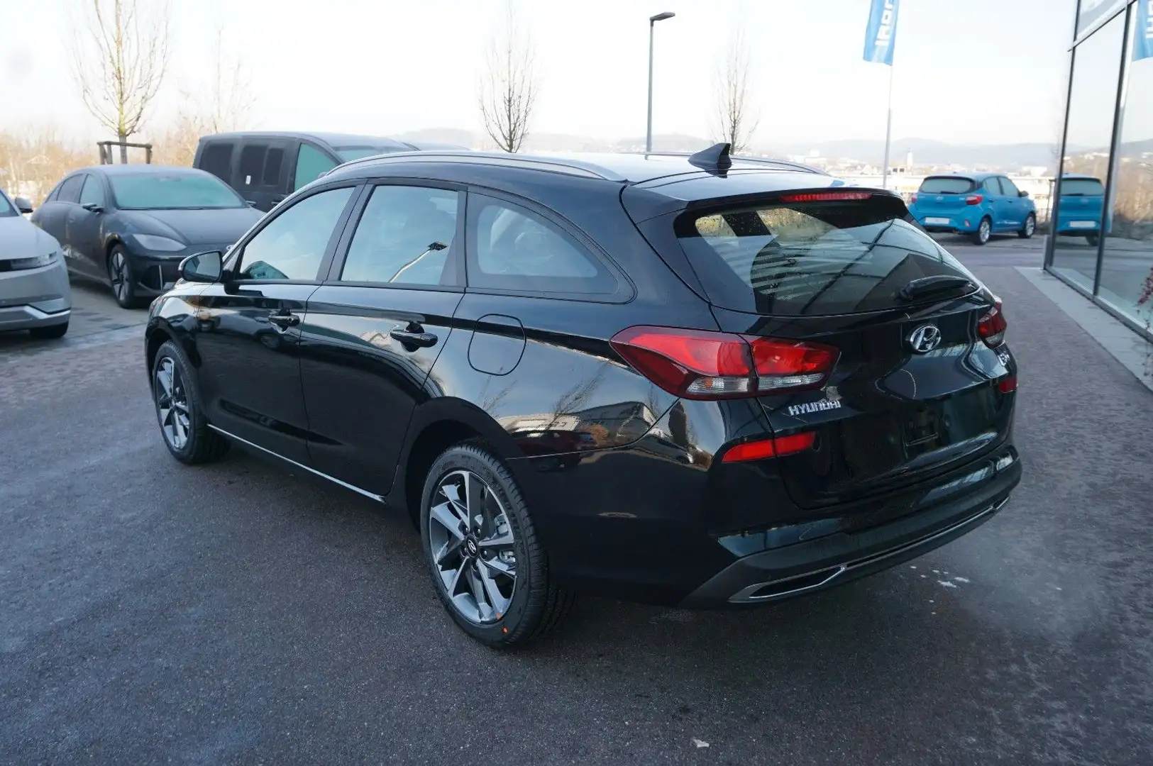 Hyundai i30 Kombi Trend 1.0 T-GDI 48V 7-DCT Navigation Nero - 2