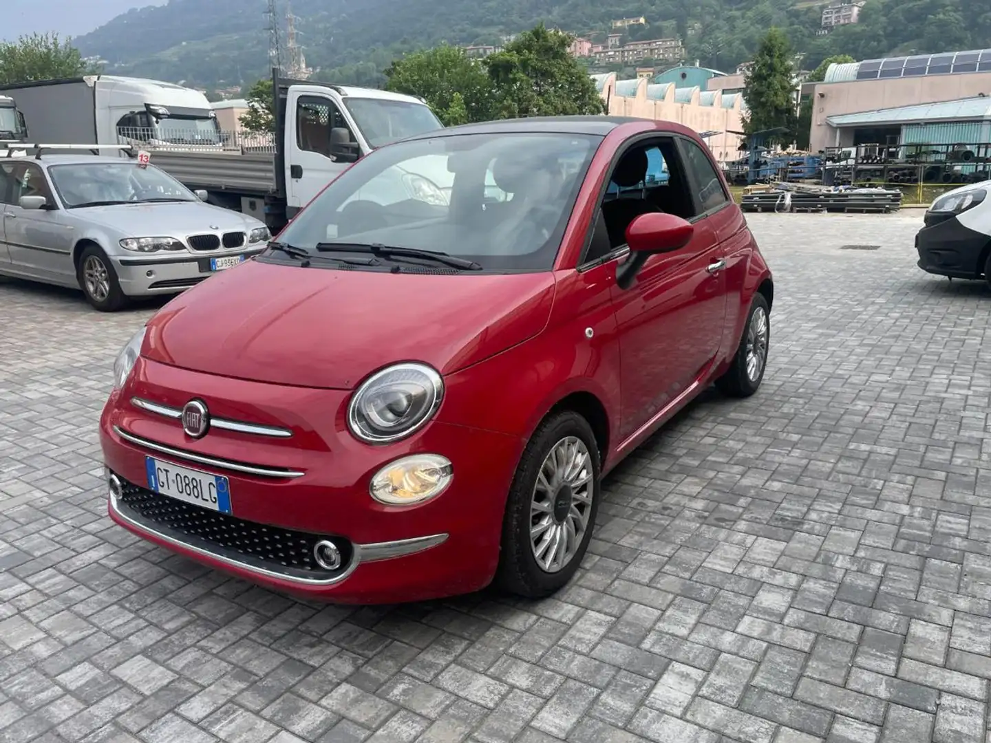 Fiat 500 C 1.0 Hybrid DOLCEVITA Rosso - 1