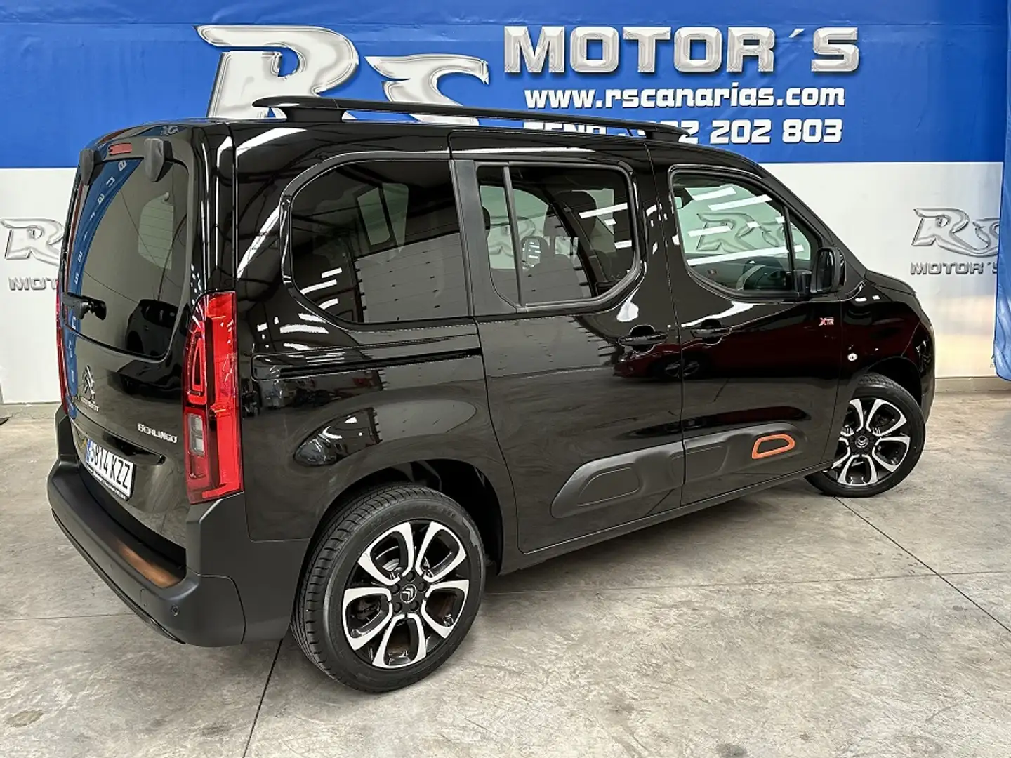 Citroen Berlingo PureTech S&S Talla M Shine 110 Negro - 2