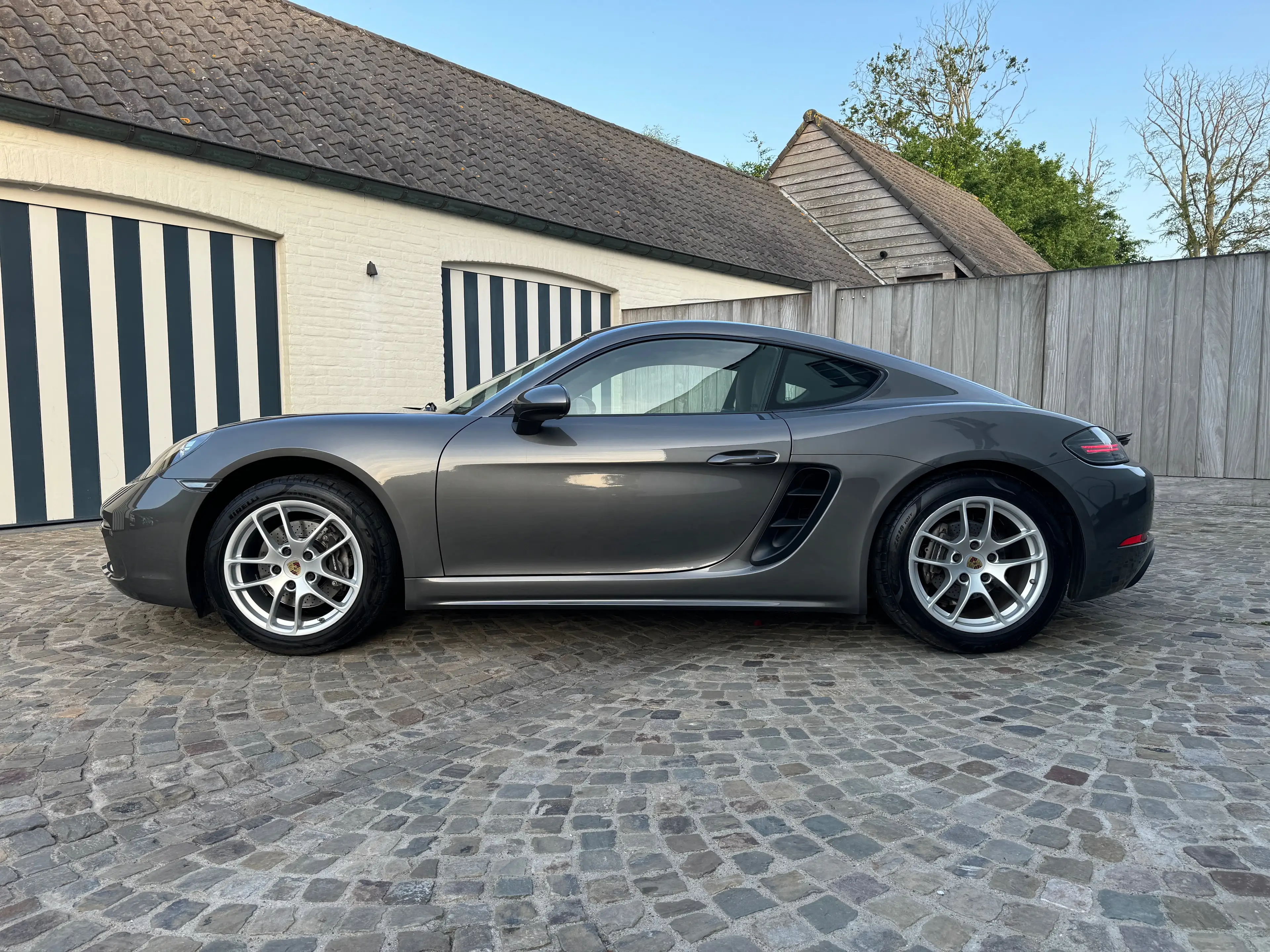 Porsche 718 Cayman 2.0 Turbo PDK / Sportuitlaat / CarPlay / Stuurverwarming / Bruin interieur — photo 4