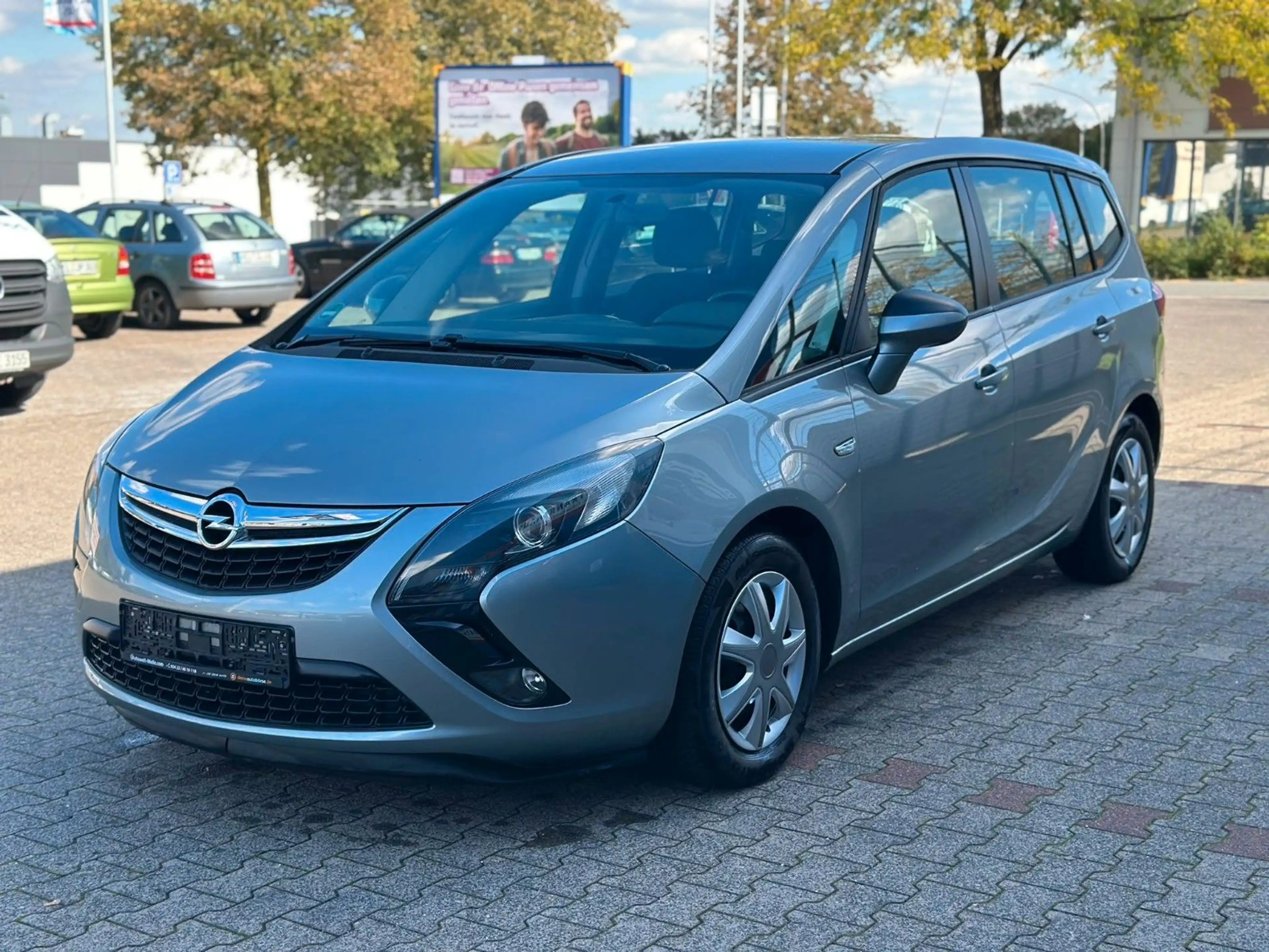 Opel Zafira C Tourer Selection, 1 Jahr Gewährleistung