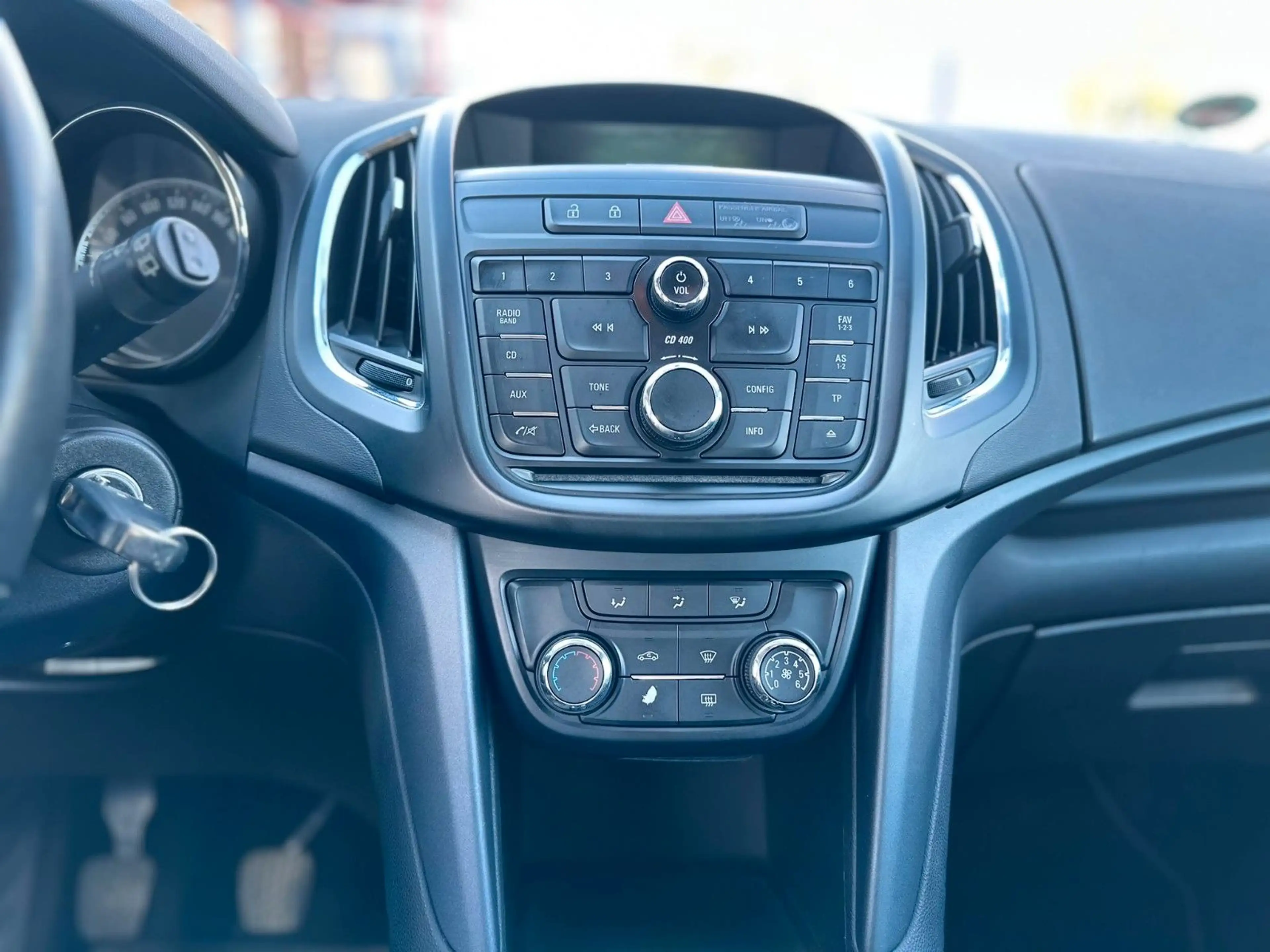 Opel Zafira C Tourer Selection, 1 Jahr Gewährleistung — photo 9