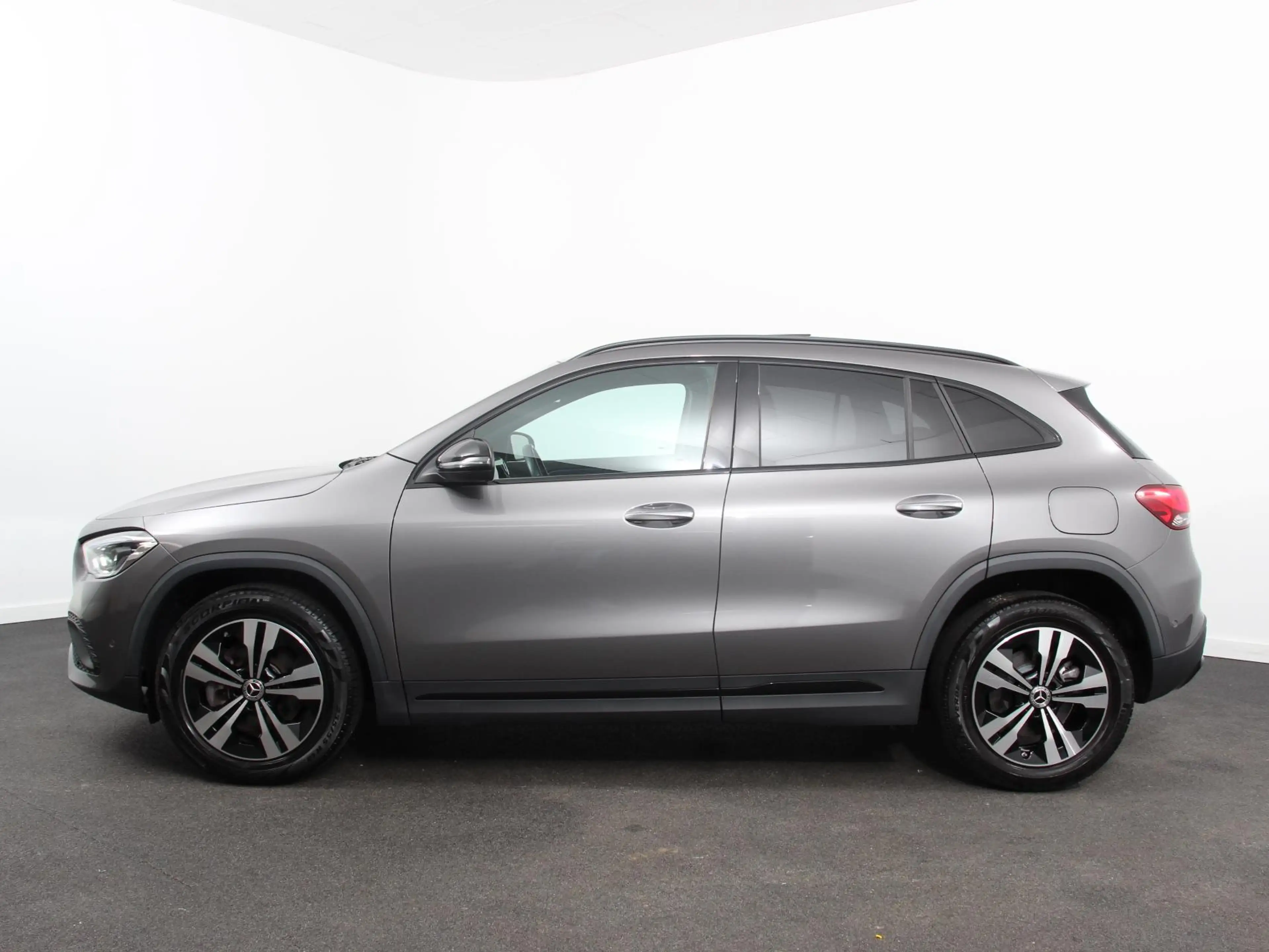 Mercedes-Benz GLA 250 e Progressive Panoramadak Navigatie Camera Parkeer — photo 7