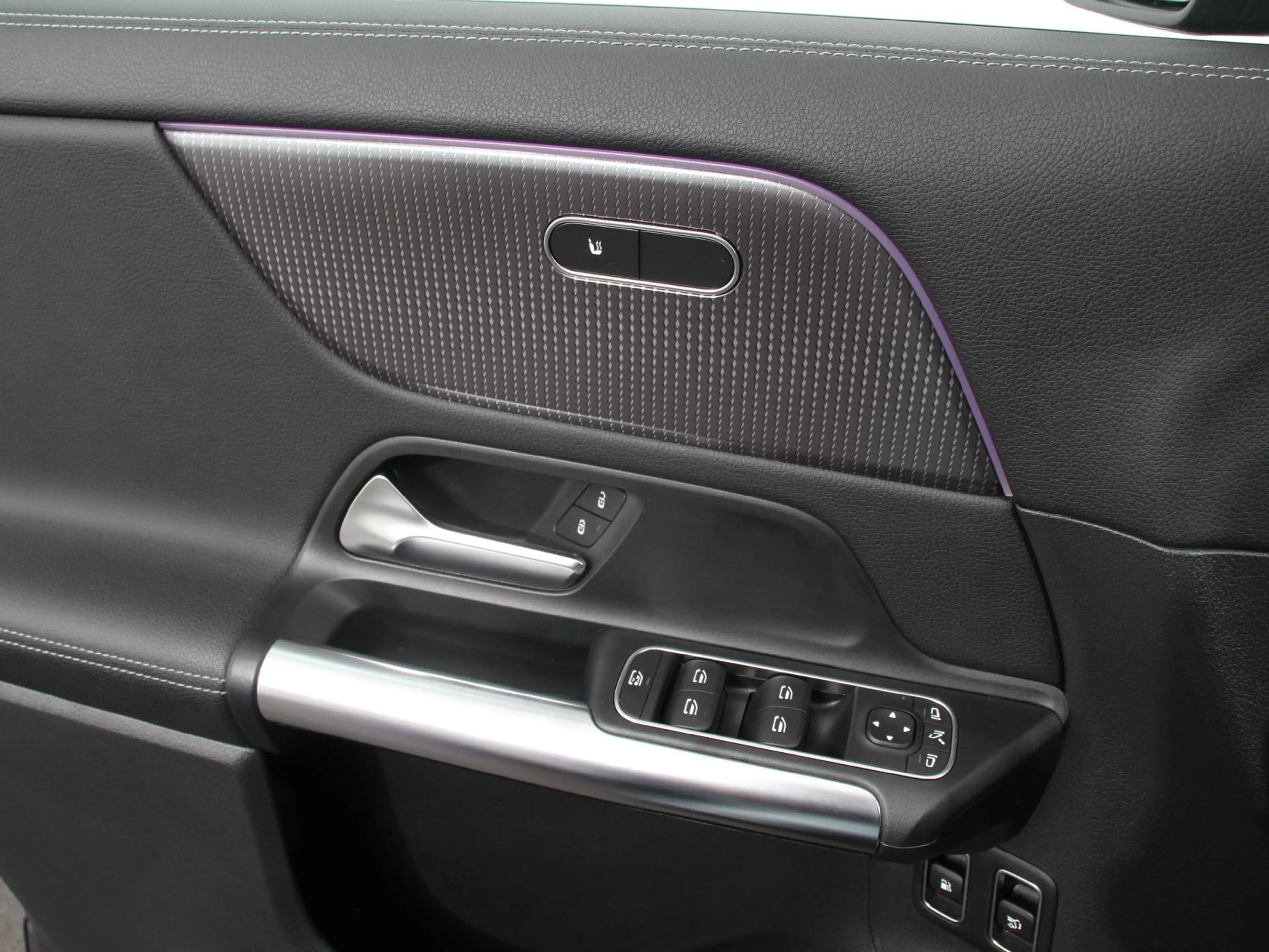 Mercedes-Benz GLA 250 e Progressive Panoramadak Navigatie Camera Parkeer — photo 13