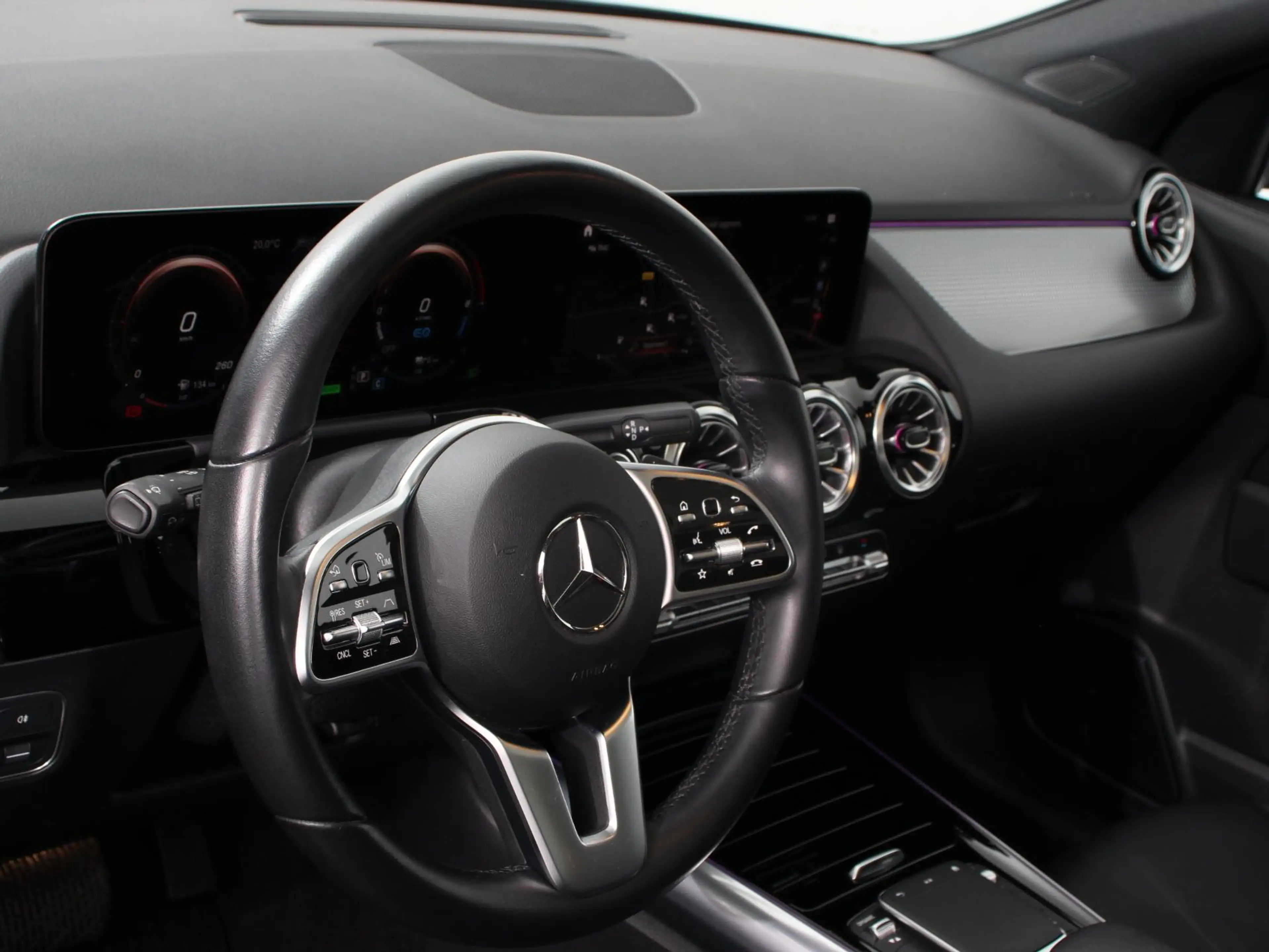 Mercedes-Benz GLA 250 e Progressive Panoramadak Navigatie Camera Parkeer — photo 2