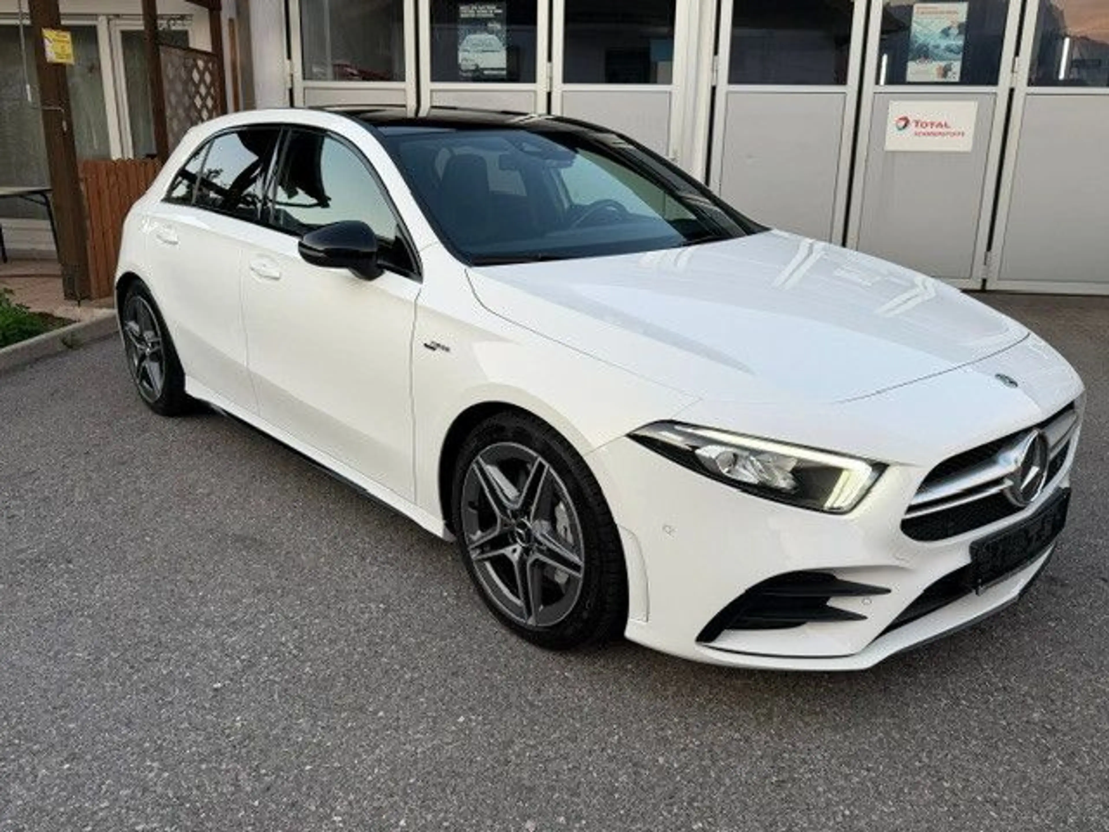 Mercedes-Benz A 35 AMG A A 35 AMG 4Matic, Garantie, 8-fach,Top — photo 3
