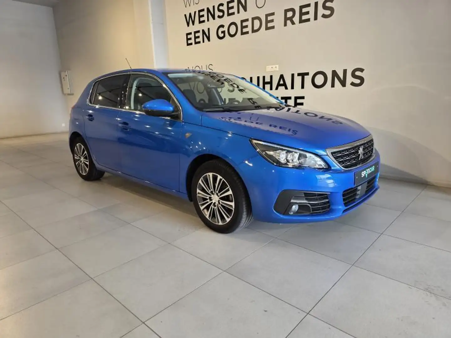 Peugeot 308 Roadtrip Blau - 2