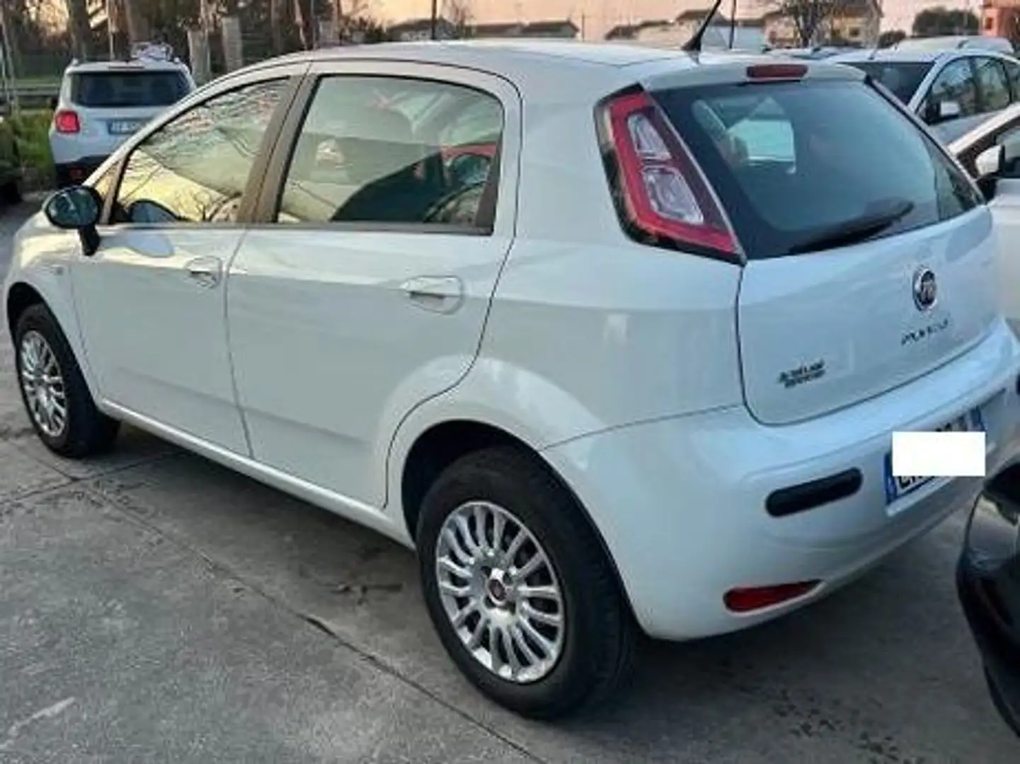 Fiat Punto Punto 5p 1.4 natural power Street (easy) 70cv Blanc - 2
