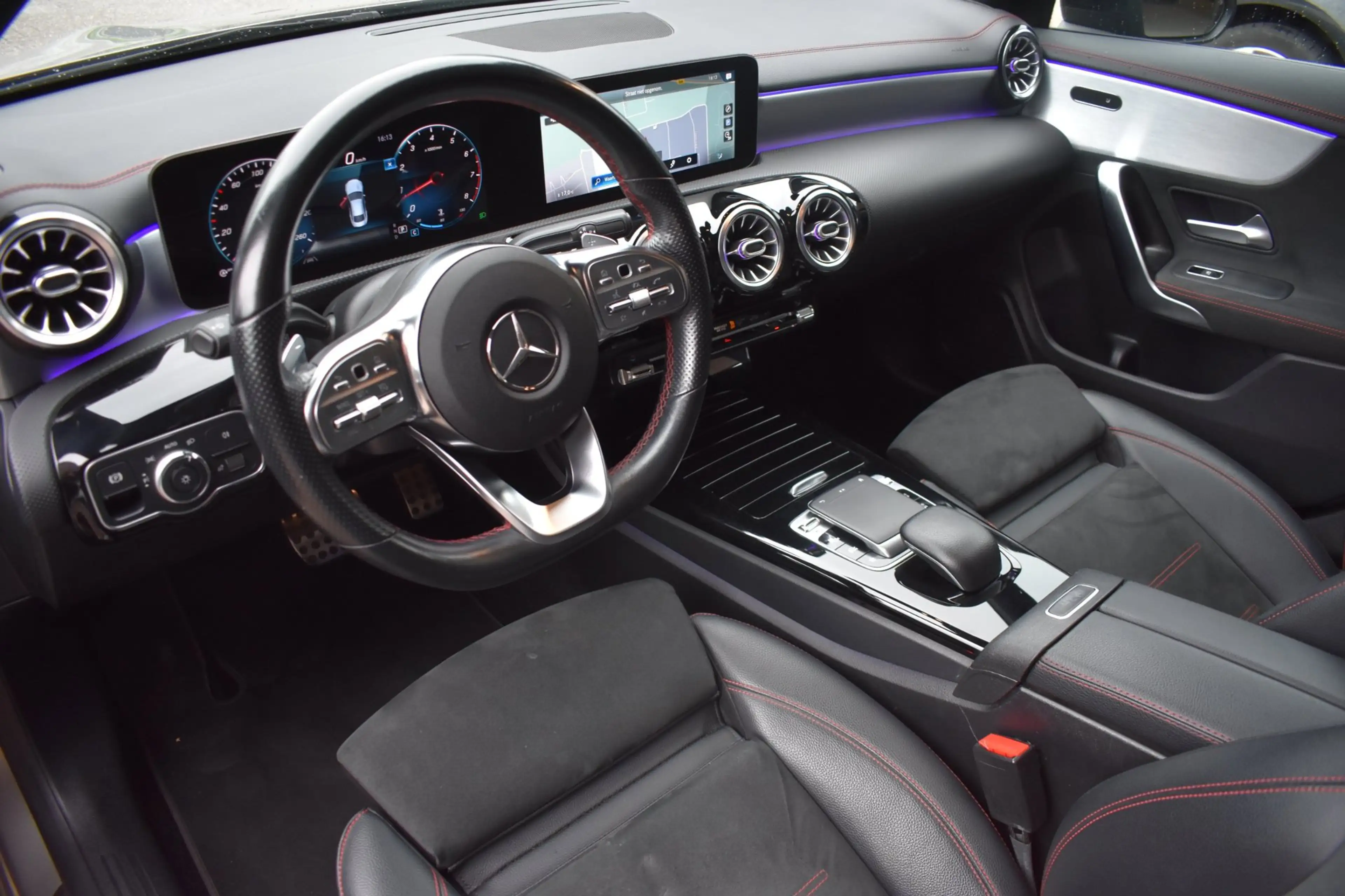 Mercedes-Benz CLA 220 Premium Plus '19 LED Pano AMG Pakket Navi Clima Cr — photo 13