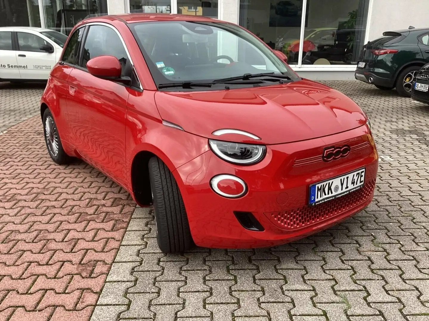 Fiat 500e RED 118PS 42kWh Voll-LED Sitzh. Roşu - 2