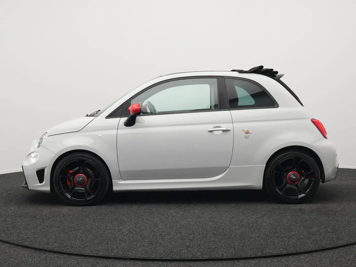 Fiat 595 Abarth Pista 165 pk Automaat Campovolo Grau | bi Xenon  | Gri - 2