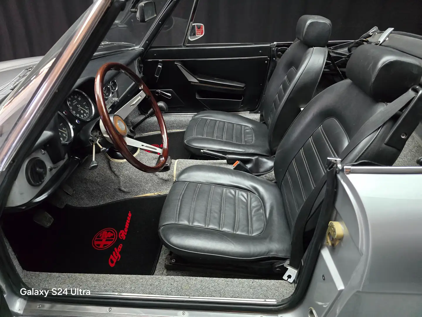 Alfa Romeo Spider Junior Veloce 1.6cc del 1979 certif. ASI con C.R.S Срібний - 2