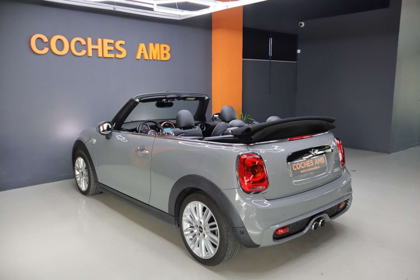 Mini Cabrio Cooper S - 2018 - Joinsteer - #8