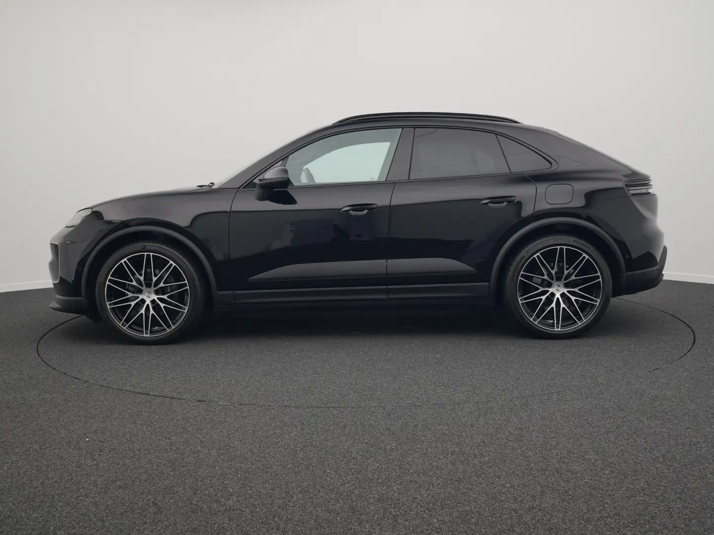 Porsche Macan 4 - 2
