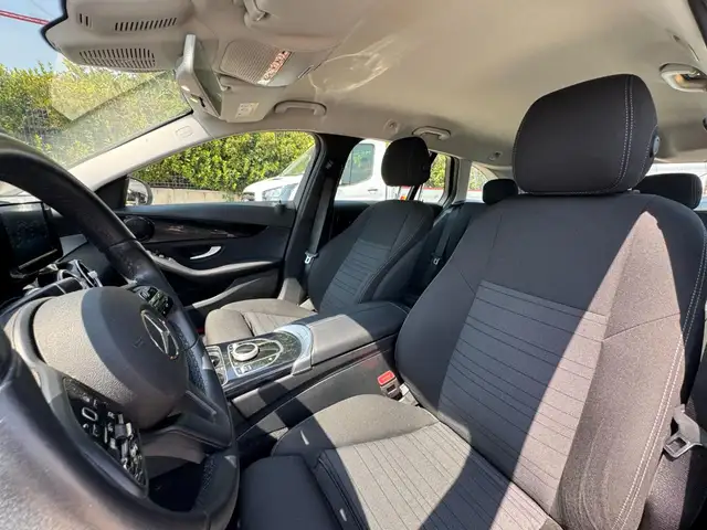 Mercedes-Benz C-Class view 14