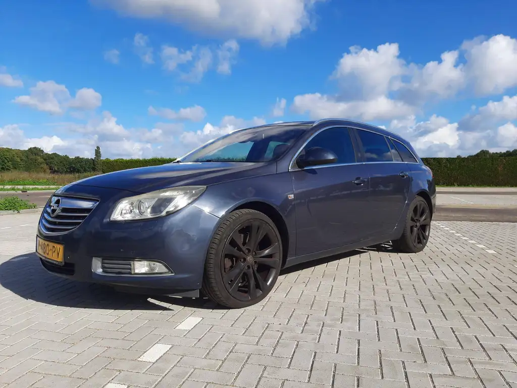 Opel Insignia 2009 из Европы — купить под ключ