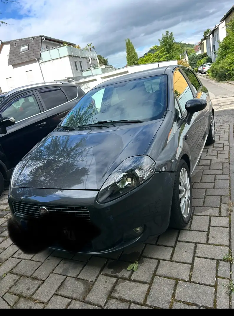 Fiat Punto 1.4 16V Emotion - 1