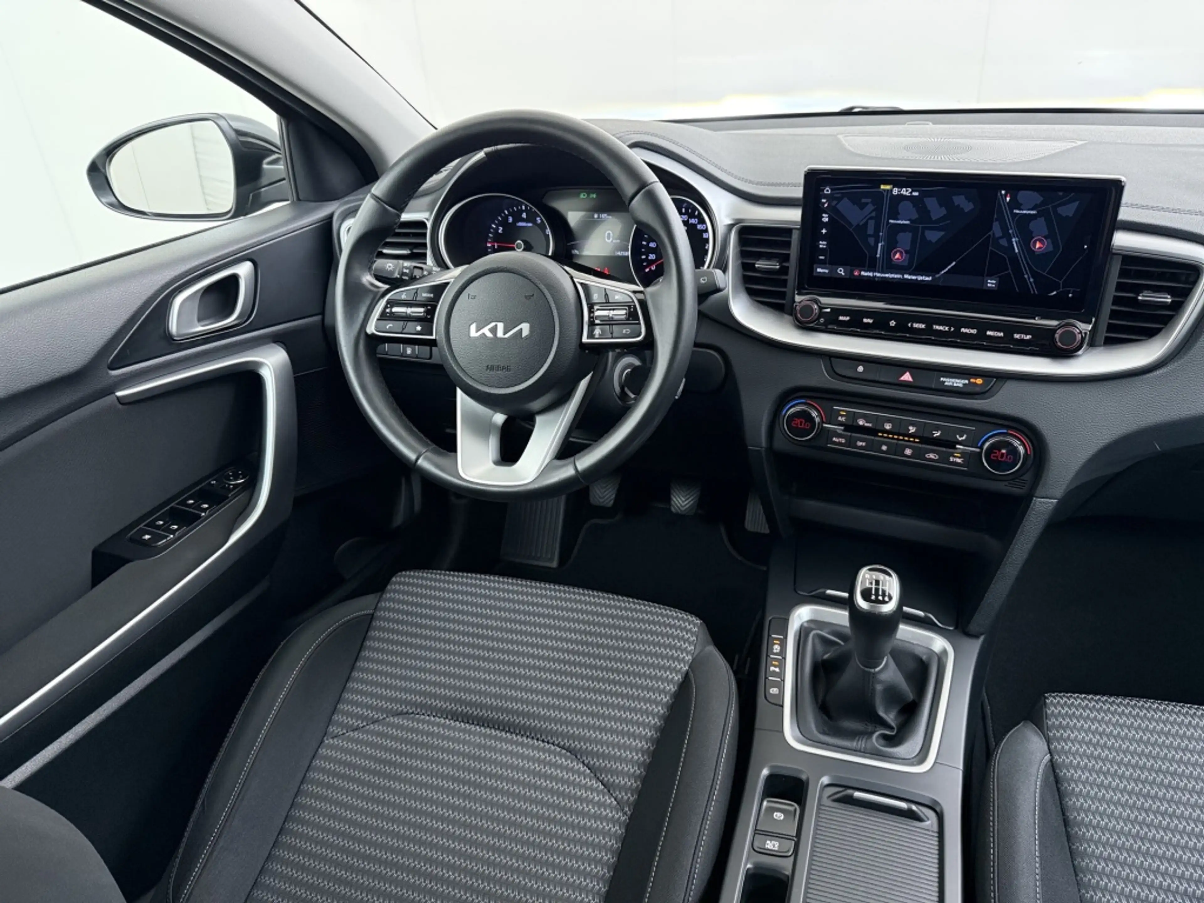 Kia Ceed SW / cee'd SW Sportswagon 1.0 T-GDi DynamicL. — photo 19