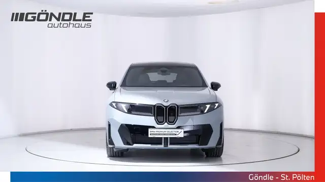 BMW iX3 50 xDrive Ansicht 2