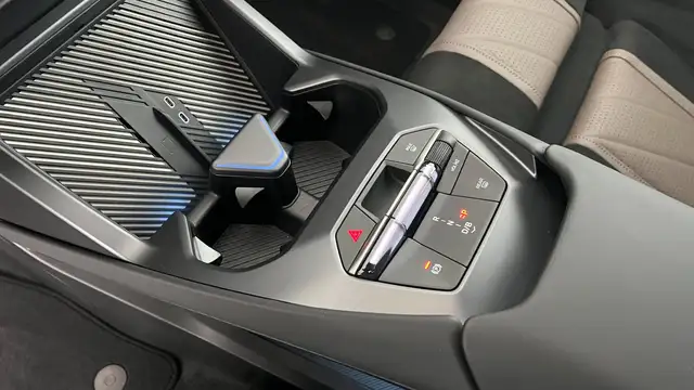 BMW iX3 50 xDrive Ansicht 18