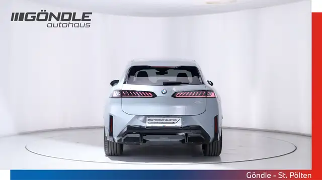BMW iX3 50 xDrive Ansicht 4
