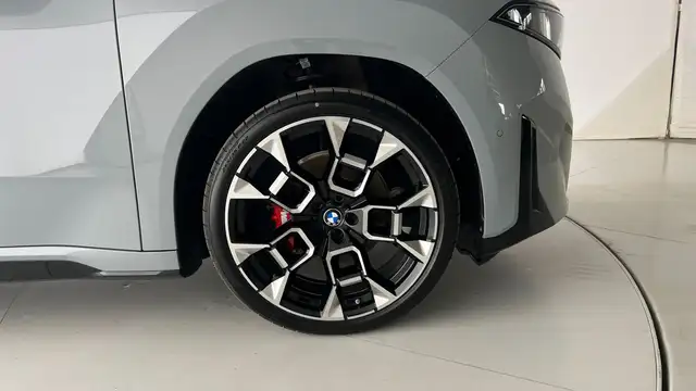 BMW iX3 50 xDrive Ansicht 7