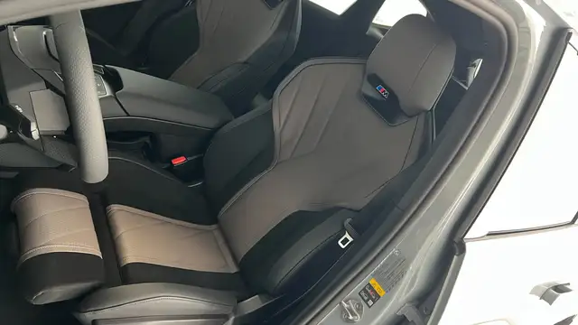 BMW iX3 50 xDrive Ansicht 20