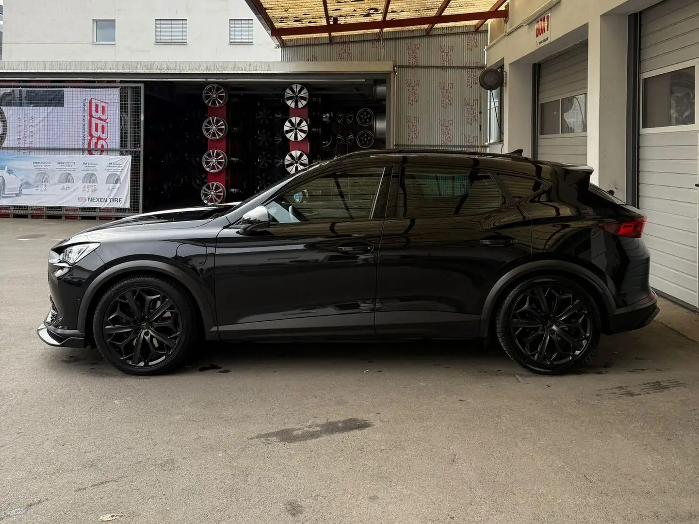 CUPRA Formentor Formentor TRIBE VZ 1,4 e-Hybrid 245 DSG | 5 Jahre Cupra Garantie od. bis 150.000km Schwarz - 2