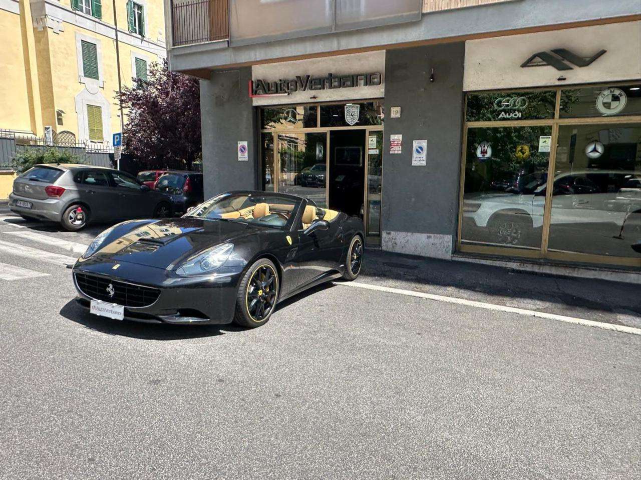 Ferrari California DCT F1-Daytona-Ufficiale-Camera-Ceramik-Nuovissima