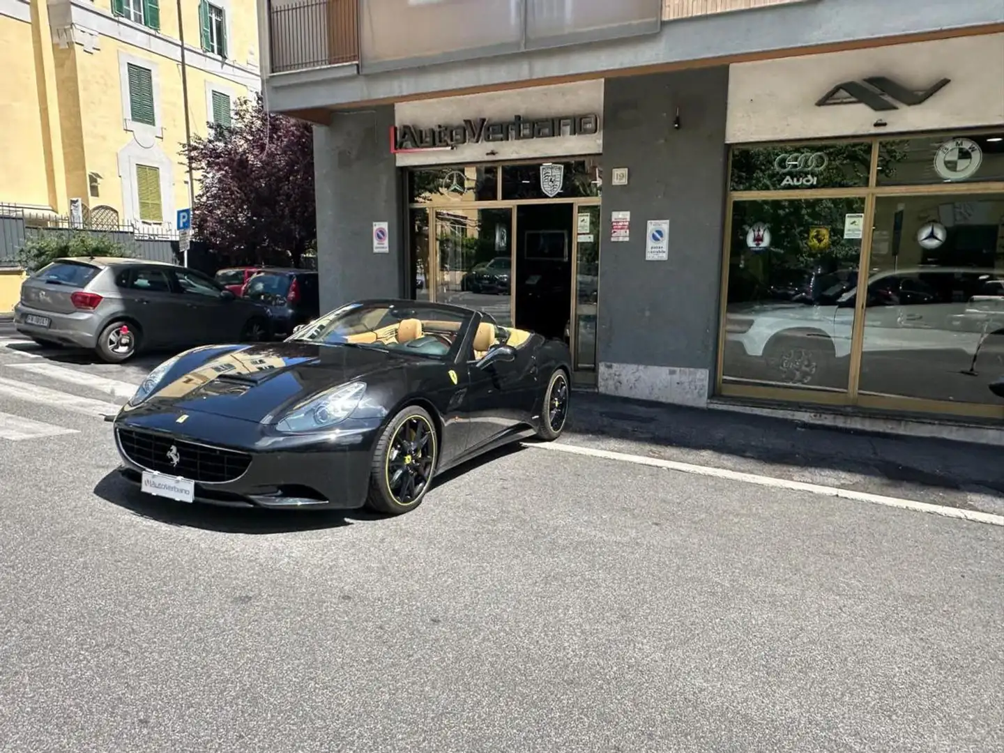 Ferrari California DCT F1-Daytona-Ufficiale-Camera-Ceramik-Nuovissima Nero - 1