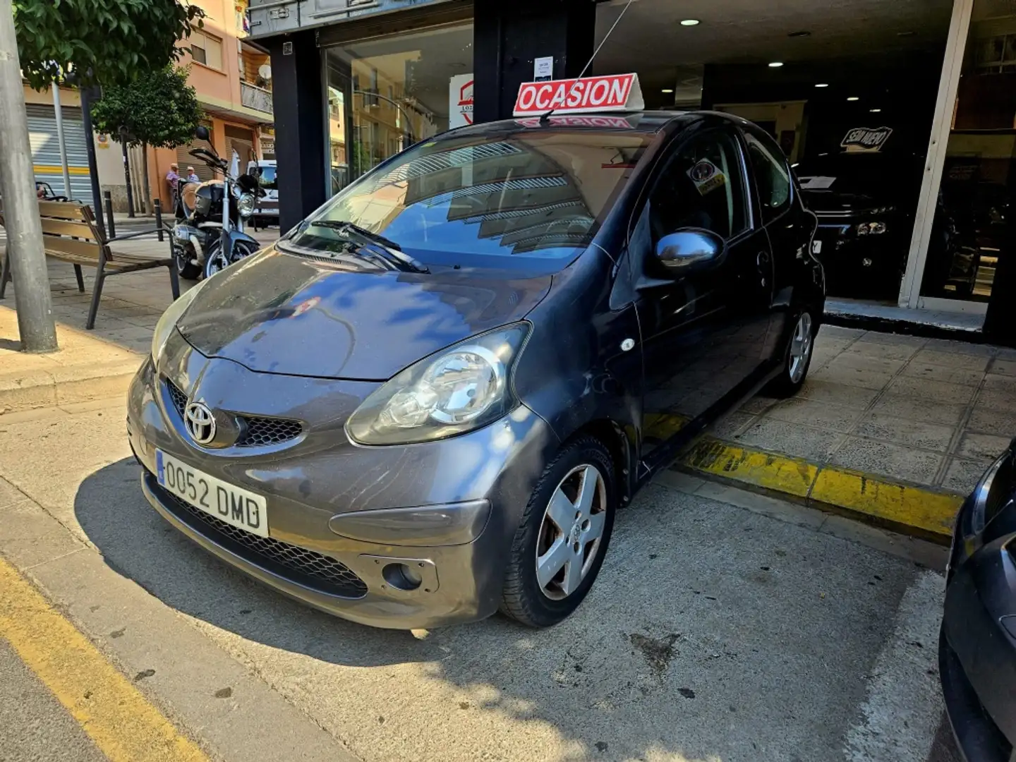 Toyota Aygo 1.0 VVT-i Argent - 1