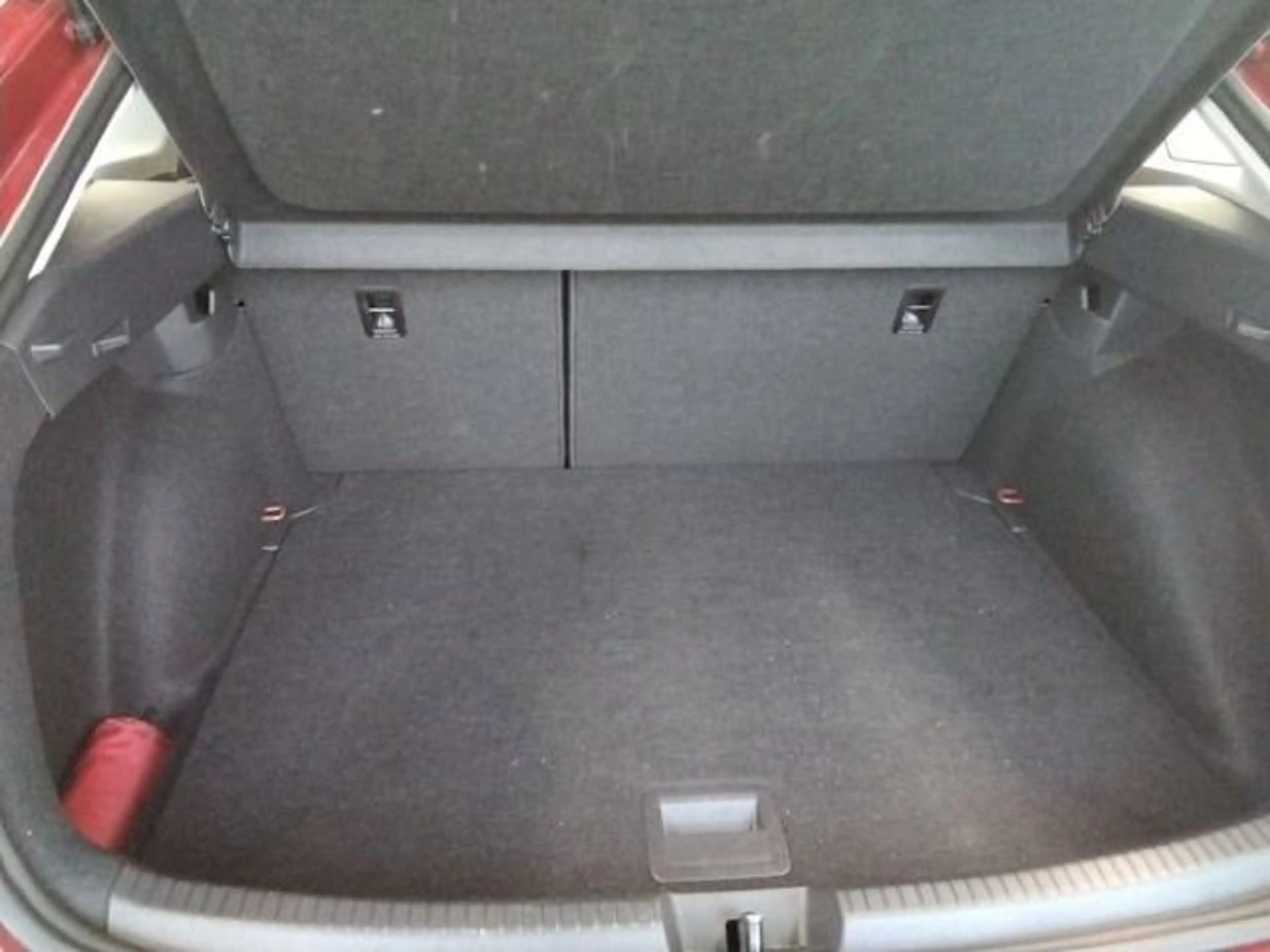 Volkswagen Taigo 1.0 TSI Life Navi LED Sitzheizung — photo 9